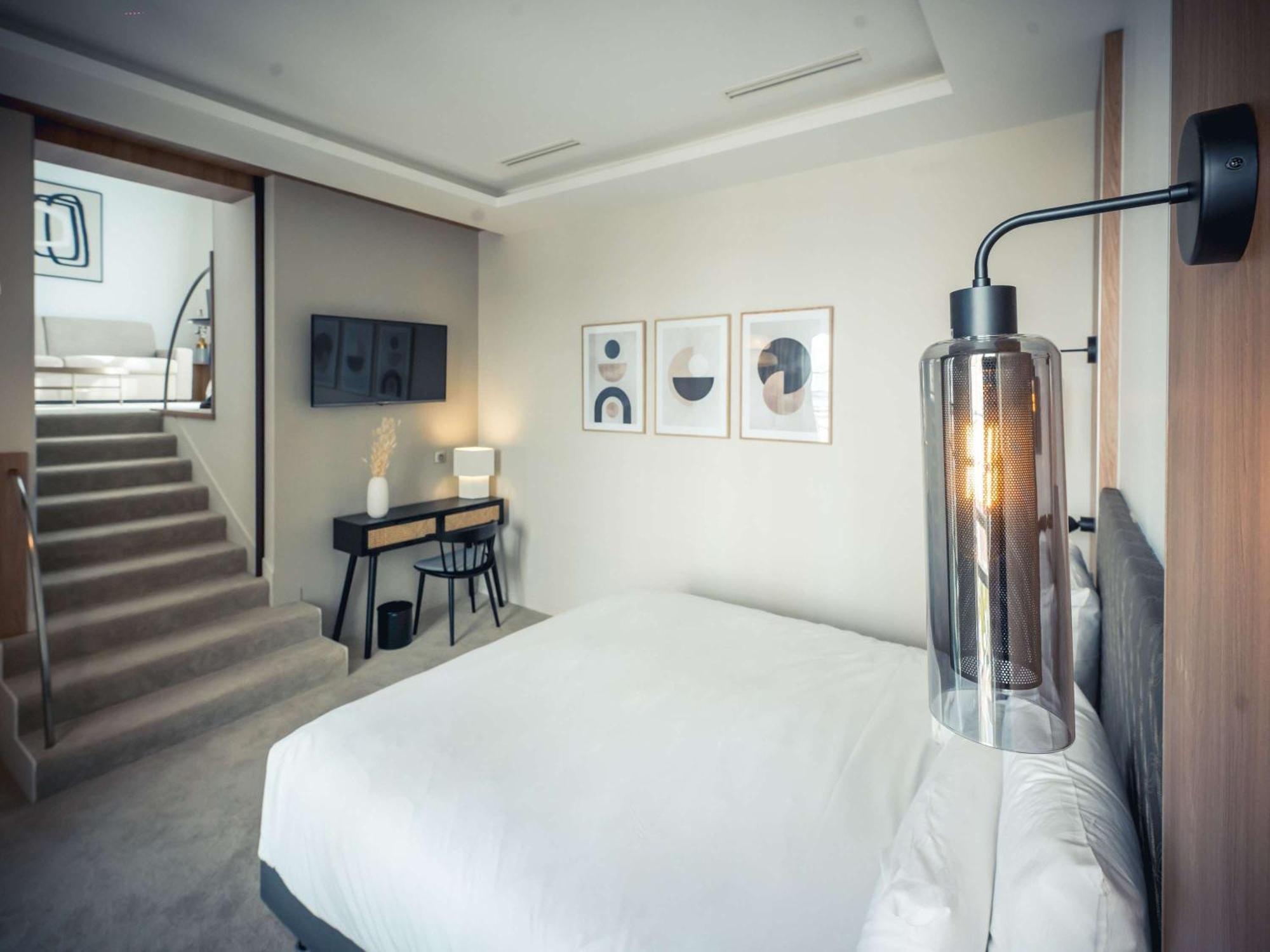 Mercure Centre Hotel