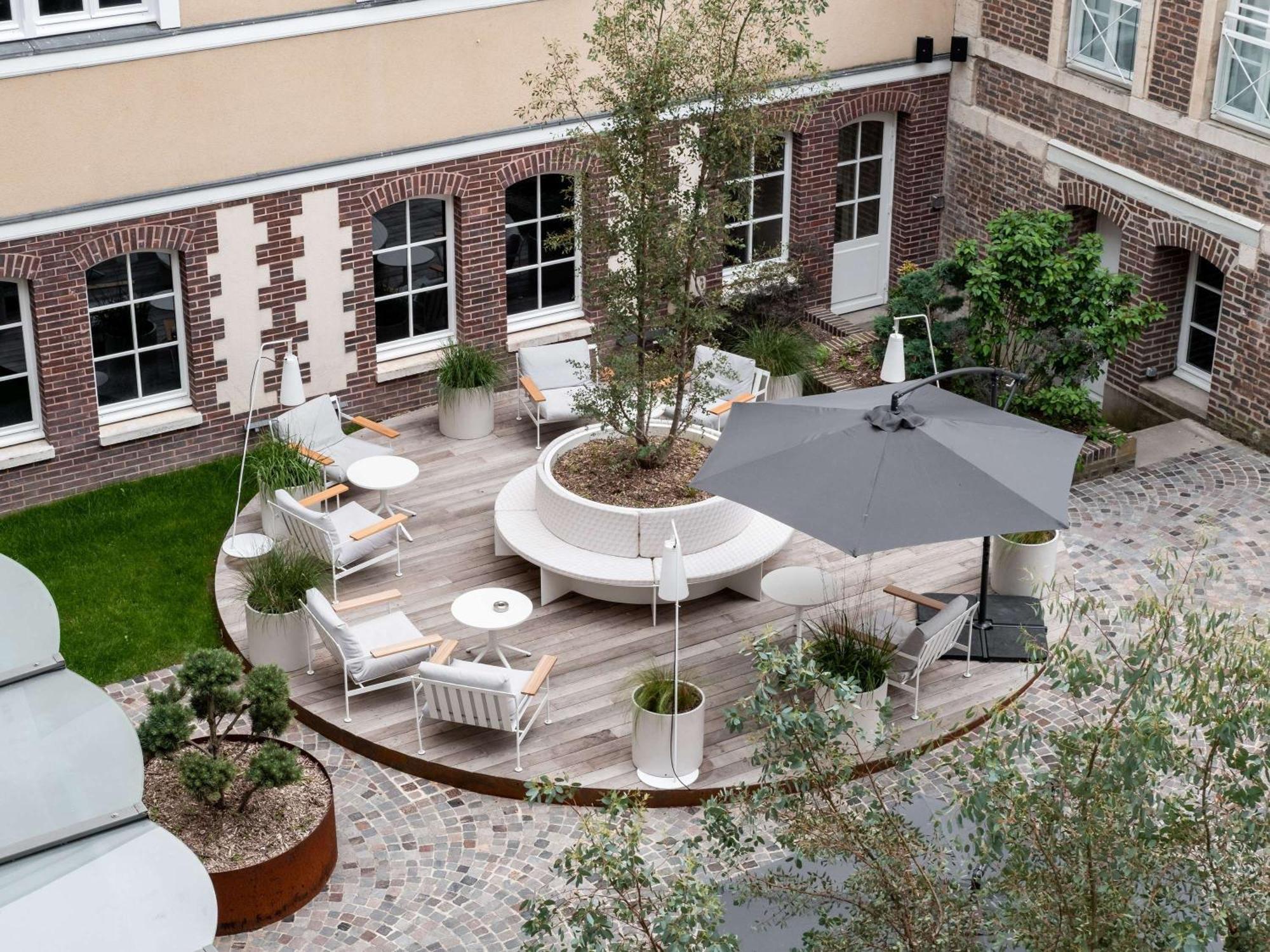 Mercure Centre 4*